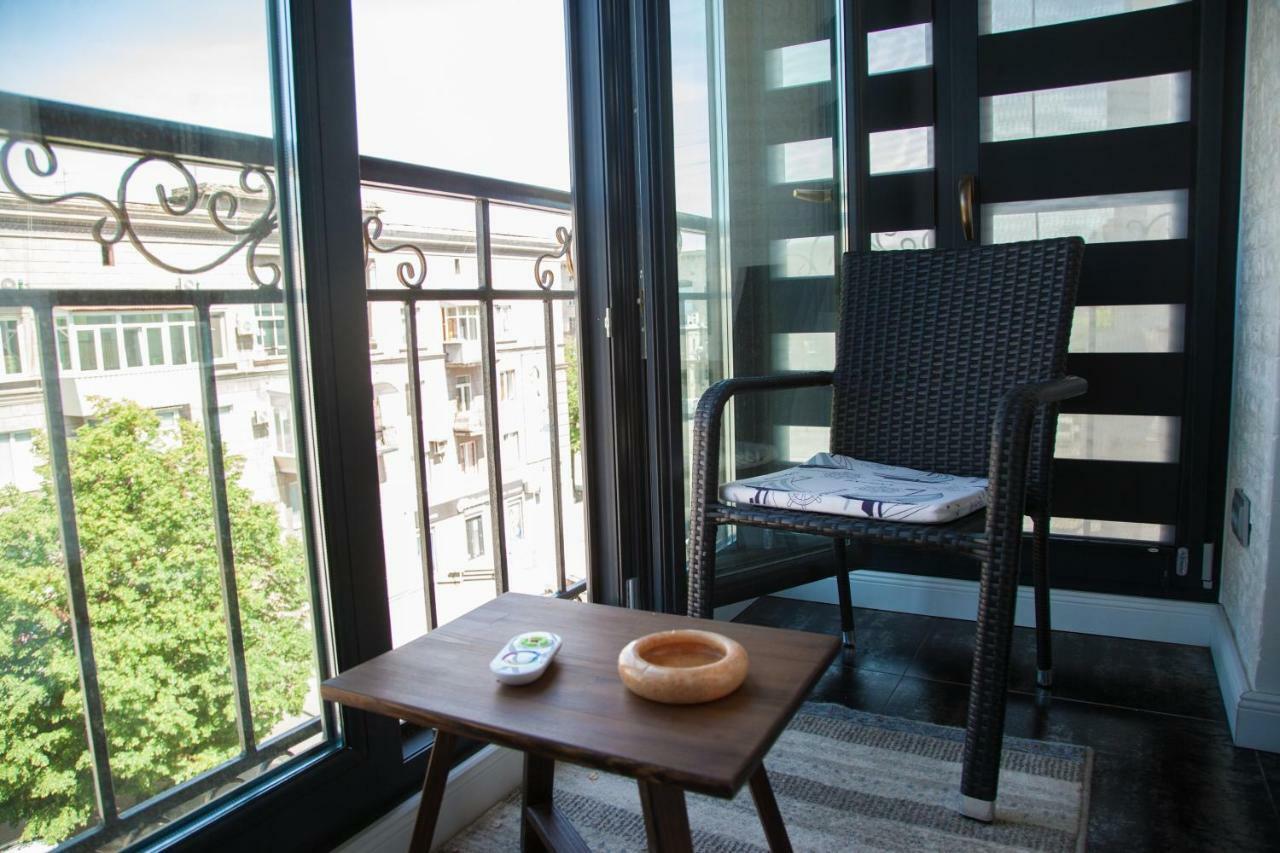 Zaporizhia Vip Apartment On Lobanovskogo 19 Street المظهر الخارجي الصورة