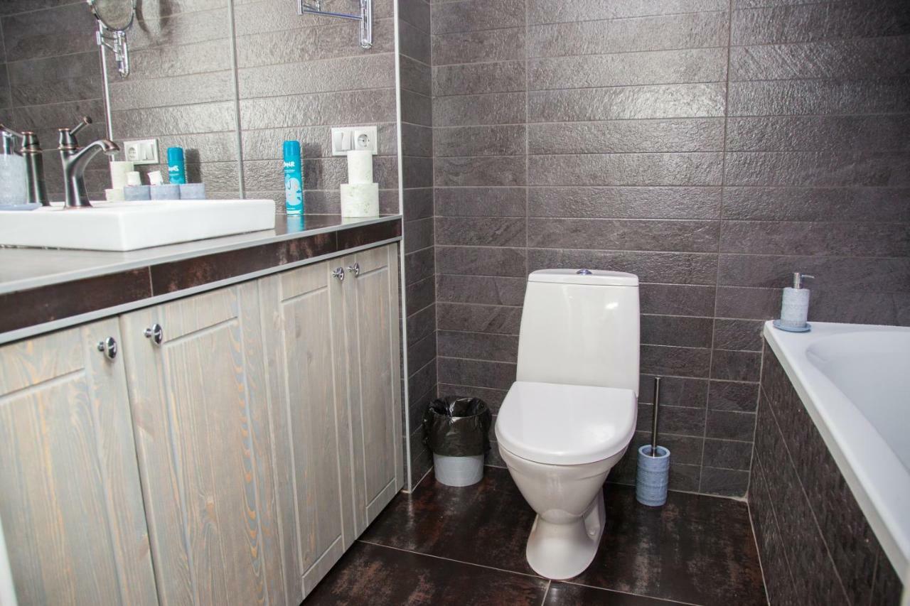 Zaporizhia Vip Apartment On Lobanovskogo 19 Street المظهر الخارجي الصورة